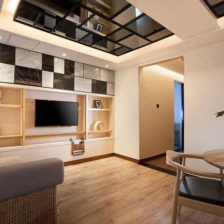 Gaia Cosmo Hotel Yogyakarta Exteriér fotografie