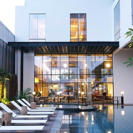 Gaia Cosmo Hotel Yogyakarta Exteriér fotografie